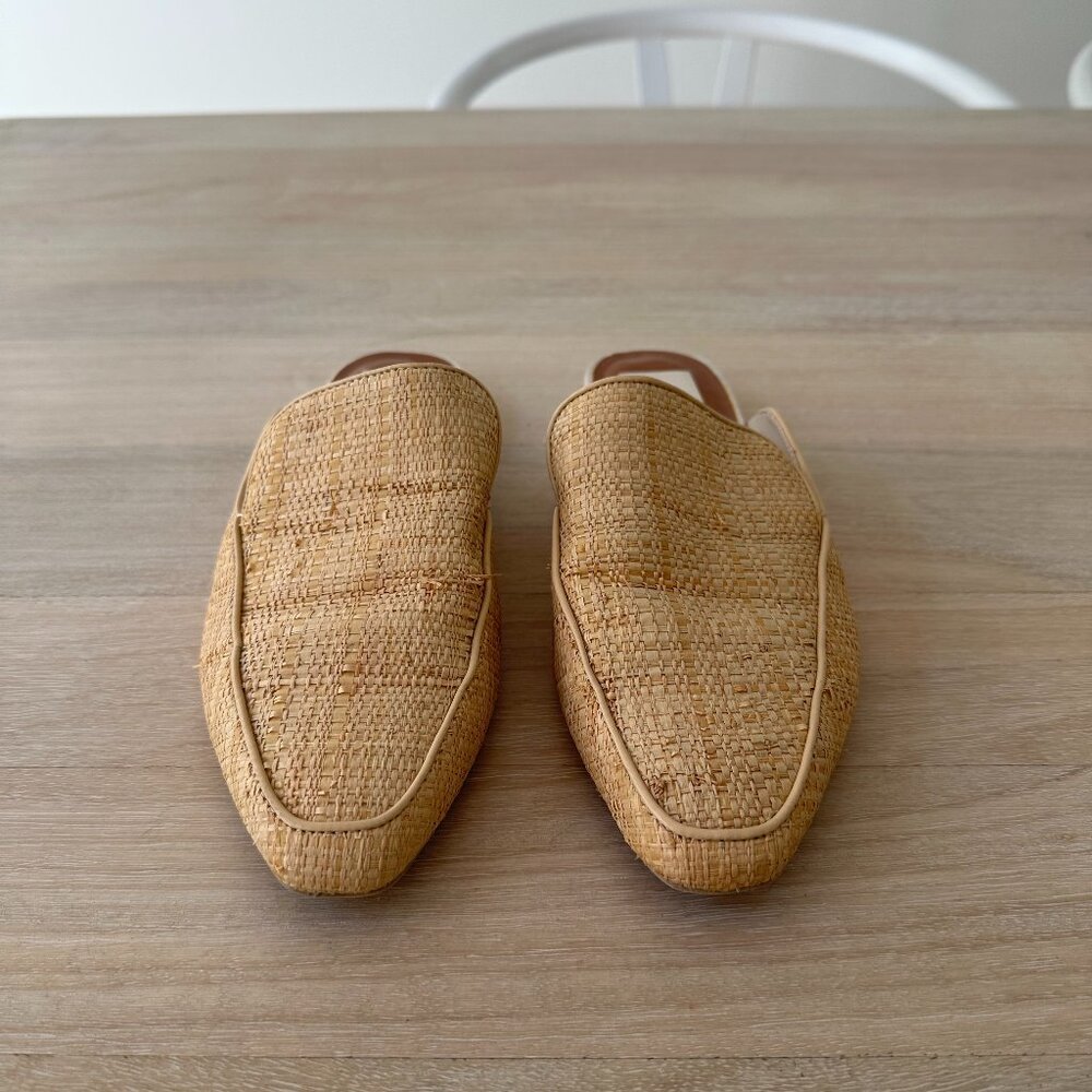 Dolce Vita Halee Mules Woven Raffia Open Back Flats Slides in Tan - 8.5